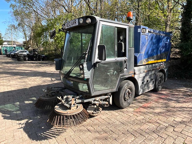 2012 schmidt swingo compact sweeper 200 zelfrijdende veegmachine - afbeelding 13 van  39