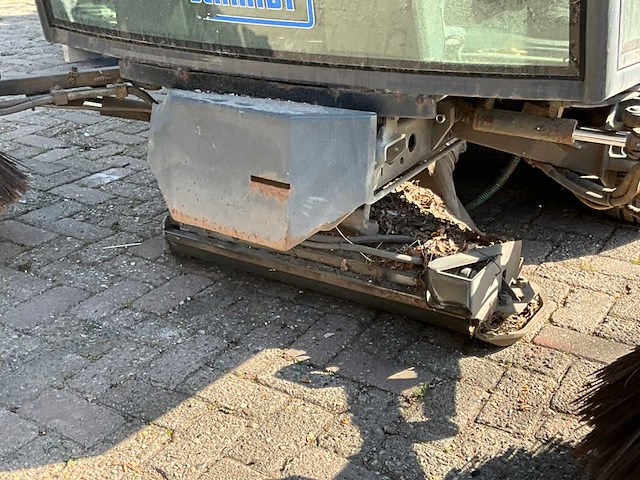 2012 schmidt swingo compact sweeper 200 zelfrijdende veegmachine - afbeelding 19 van  39