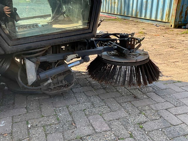 2012 schmidt swingo compact sweeper 200 zelfrijdende veegmachine - afbeelding 21 van  39