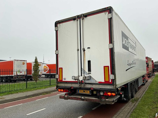 2012 schmitz cargobull geconditioneerde oplegger - afbeelding 9 van  13