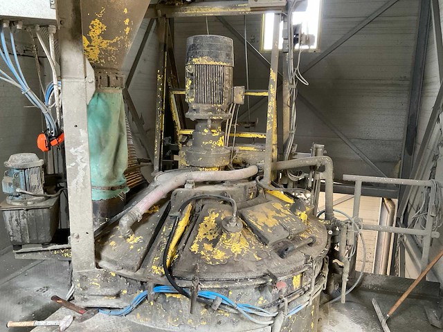 2012 simem wetbeton 25 betoncentrale - afbeelding 19 van  41