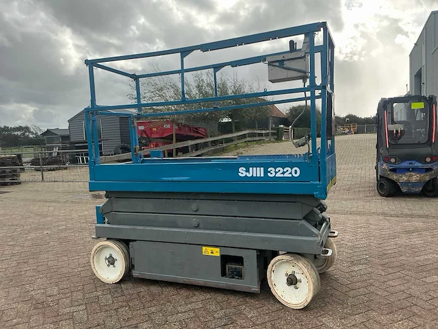 2012 skyjack sjiii3220 hoogwerker - afbeelding 13 van  15