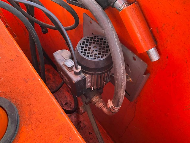 2012 steenbergen cid 300 brandstof opslagtank - afbeelding 7 van  9