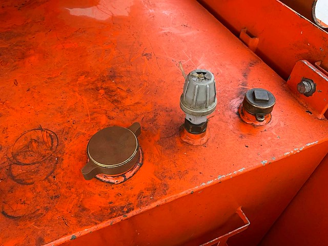 2012 steenbergen cid 300 brandstof opslagtank - afbeelding 7 van  13
