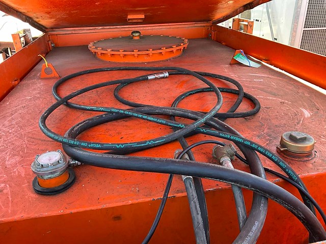 2012 steenbergen cid 300 brandstof opslagtank - afbeelding 4 van  9