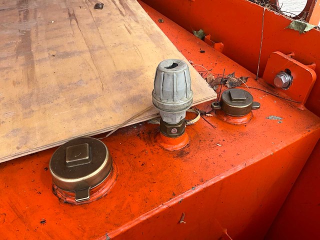 2012 steenbergen cid300 brandstof opslagtank - afbeelding 4 van  14