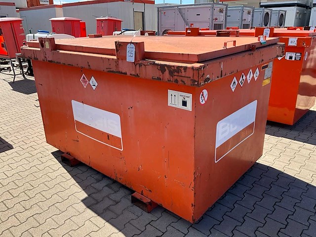 2012 steenbergen cie 300 brandstof opslagtank - afbeelding 1 van  8