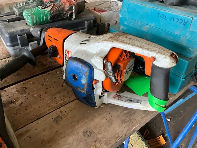 2012 stihl bt45 benzine boormachine - afbeelding 4 van  5