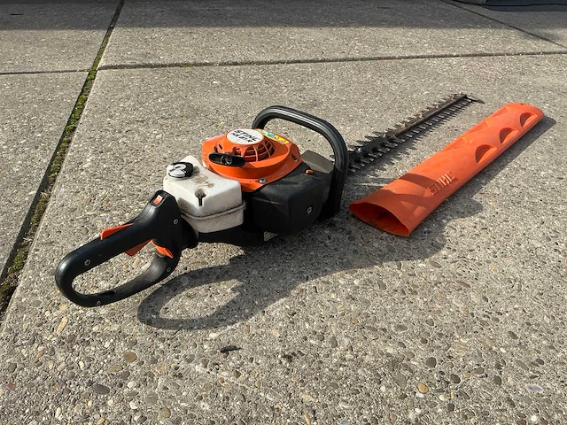 2012 stihl hs81r heggenschaar - afbeelding 3 van  7