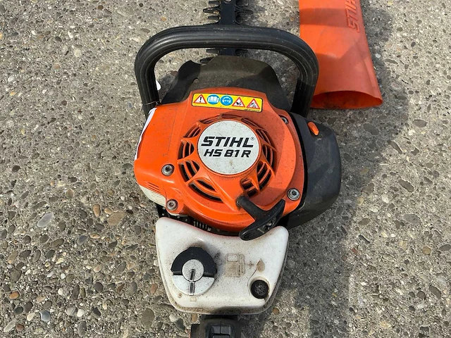 2012 stihl hs81r heggenschaar - afbeelding 5 van  7