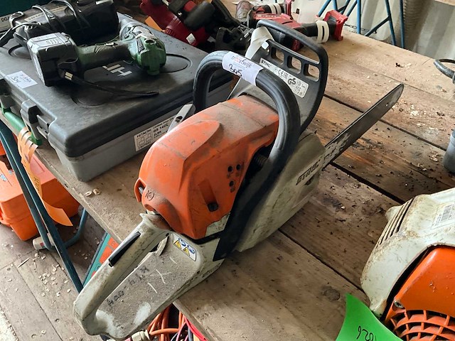 2012 stihl ms231/c kettingzaag - afbeelding 2 van  6