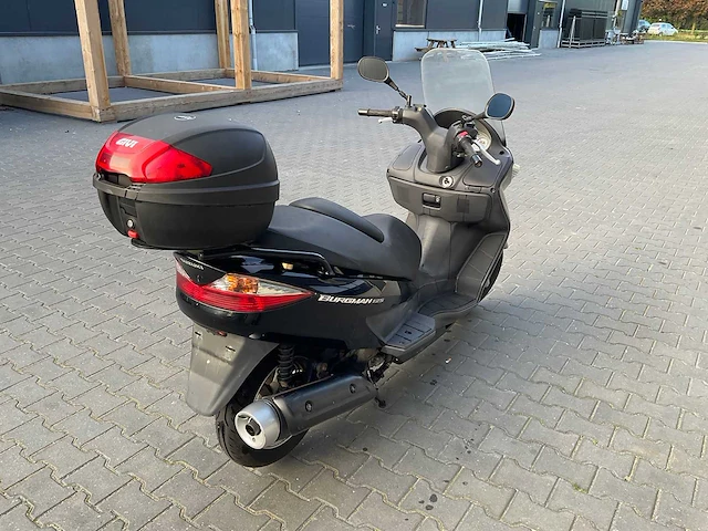 2012 suzuki - burgman 125 - motorcycle - afbeelding 6 van  10