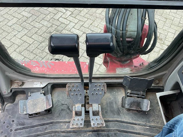 2012 takeuchi tb228 minigraafmachine - afbeelding 19 van  35