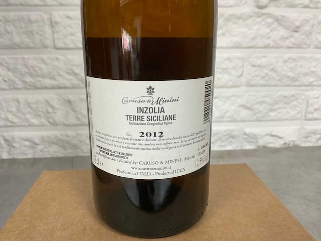 2012 terre di giumara inzolia (6x) - afbeelding 2 van  4