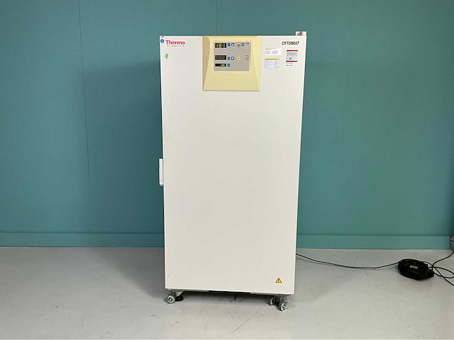 2012 thermowetenschappelijk cytomat 24c4-gls laboratorium incubator - afbeelding 1 van  9