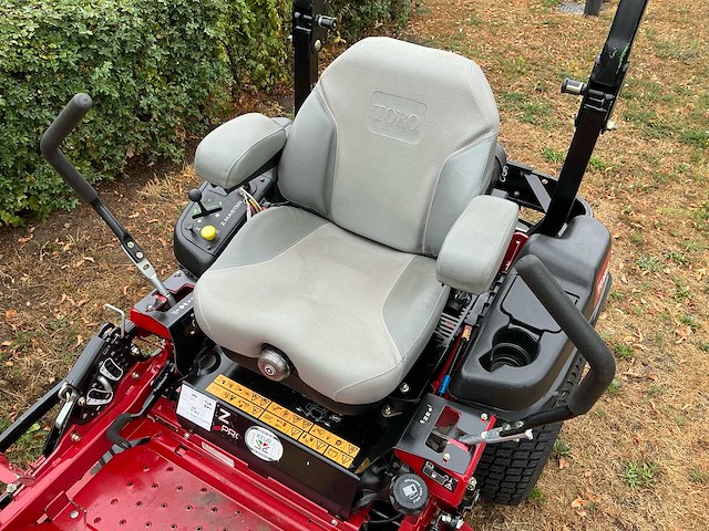 2012 toro z master 4000 (zero turn) zitmaaier - afbeelding 12 van  12