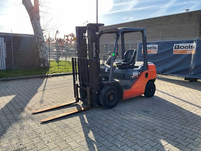 2012 toyota 02-8fdf25 vorkheftruck - afbeelding 12 van  25