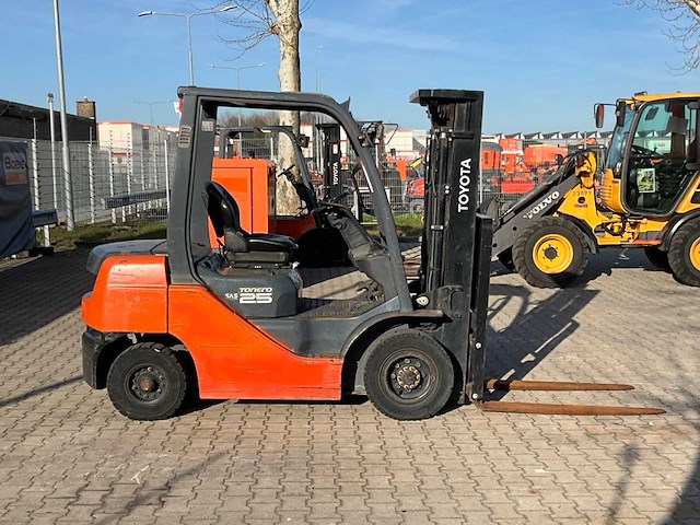 2012 toyota 02-8fdf25 vorkheftruck - afbeelding 21 van  25