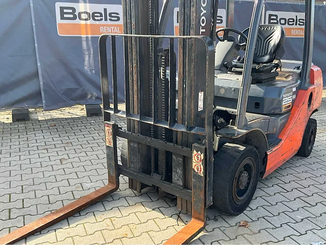 2012 toyota 02-8fdf25 vorkheftruck - afbeelding 3 van  31