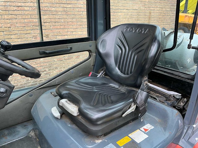 2012 toyota 02-8fgf30 vorkheftruck - afbeelding 11 van  25