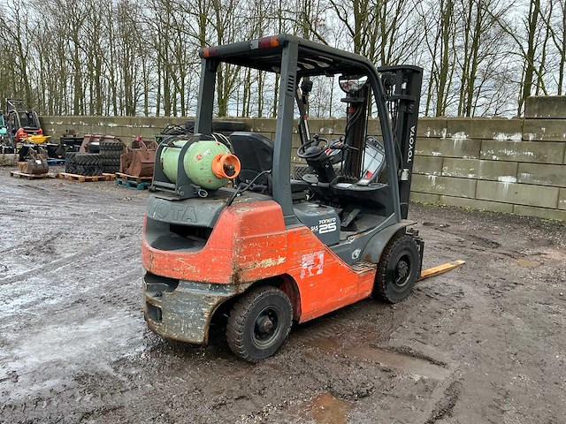 2012 toyota 028fgf25 vorkheftruck - afbeelding 29 van  33