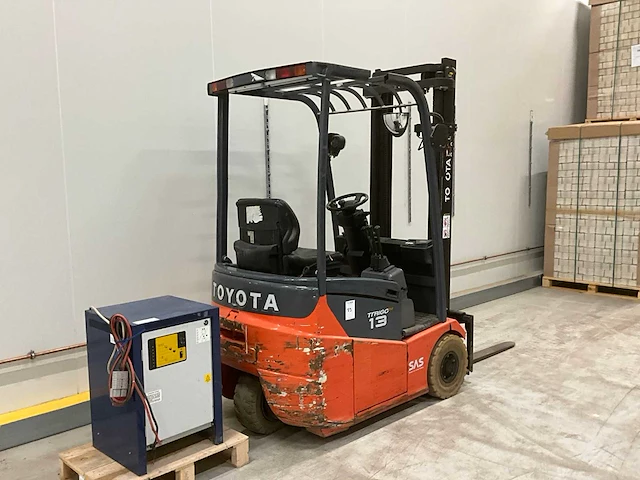 2012 toyota 7fbest13 vorkheftruck - afbeelding 10 van  11