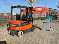 2012 toyota 7fbmf25 vorkheftruck - afbeelding 28 van  31