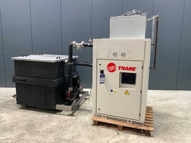 2012 trane eccuh115172h koelinstallatie - afbeelding 1 van  9