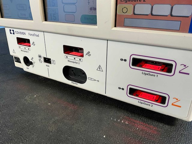 2012 valleylab forcetriad electro chirurgisch energy/generator systeem - afbeelding 7 van  9