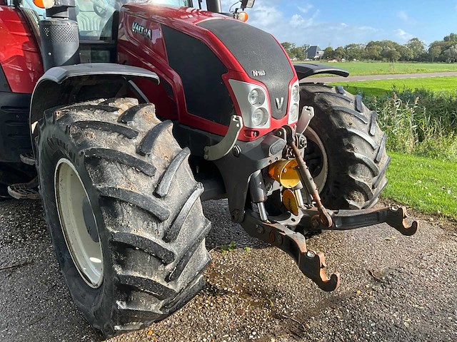 2012 valtra n163 vierwielaangedreven landbouwtractor - afbeelding 4 van  44