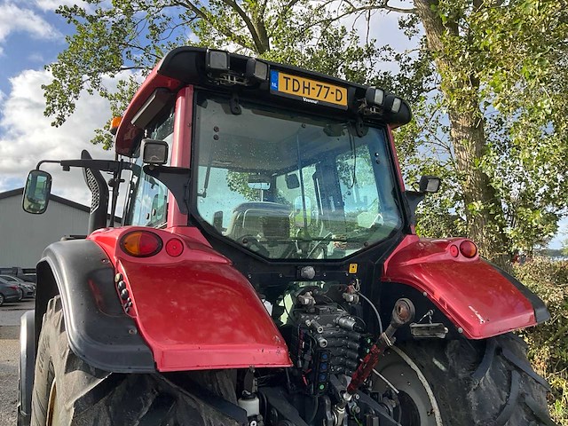 2012 valtra n163 vierwielaangedreven landbouwtractor - afbeelding 9 van  44