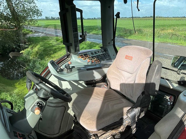 2012 valtra n163 vierwielaangedreven landbouwtractor - afbeelding 18 van  44