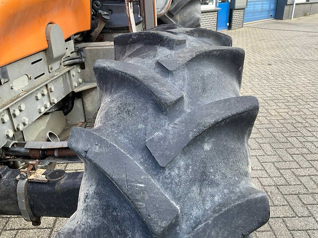 2012 valtra t121 hitech vierwielaangedreven landbouwtractor - afbeelding 4 van  30