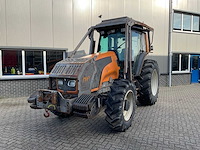 2012 valtra t121 hitech vierwielaangedreven landbouwtractor - afbeelding 10 van  30