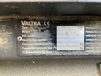 2012 valtra t121 hitech vierwielaangedreven landbouwtractor - afbeelding 26 van  30