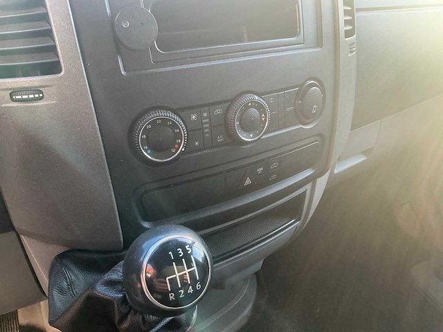 2012 volkswagen crafter bedrijfswagen 1-vtp-00 - afbeelding 8 van  45