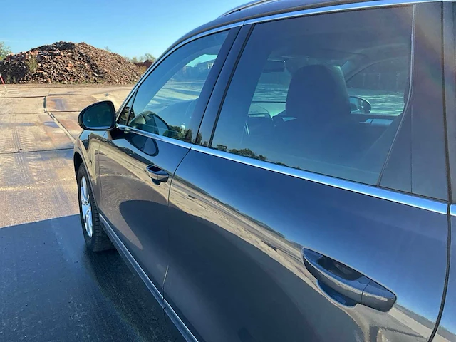 2012 volkswagen touareg 3.0 tdi highline personenauto - afbeelding 38 van  40