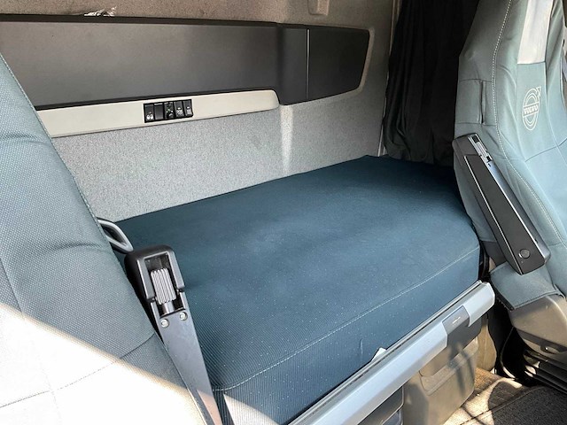 2012 volvo fh 420 4x2 vrachtwagen 82-bbf-6 - afbeelding 5 van  15