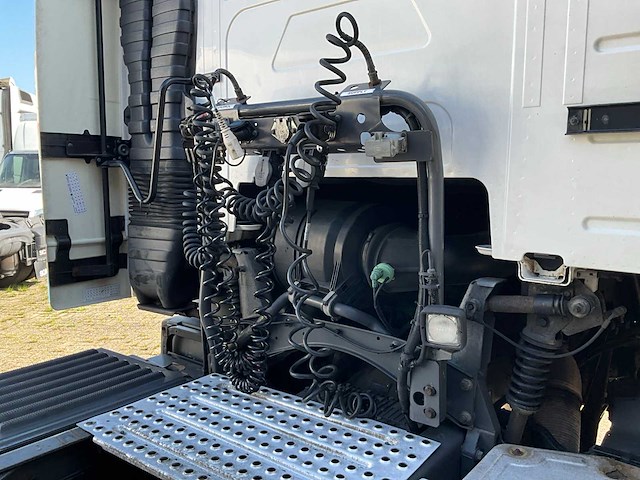 2012 volvo fh 420 4x2 vrachtwagen 82-bbf-6 - afbeelding 11 van  15