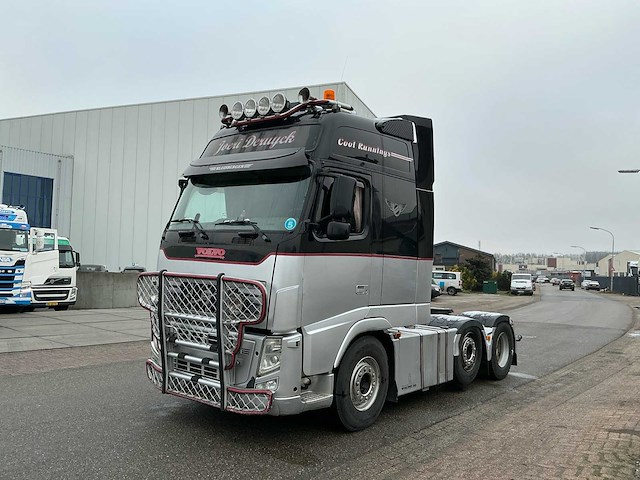 2012 volvo fh 6x2 xxl vrachtwagen - afbeelding 1 van  43