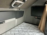 2012 volvo fh 6x2 xxl vrachtwagen - afbeelding 17 van  43