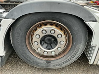 2012 volvo fh 6x2 xxl vrachtwagen - afbeelding 32 van  41