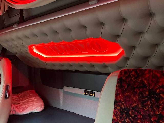 2012 volvo fh460 eev vrachtwagen - afbeelding 18 van  38