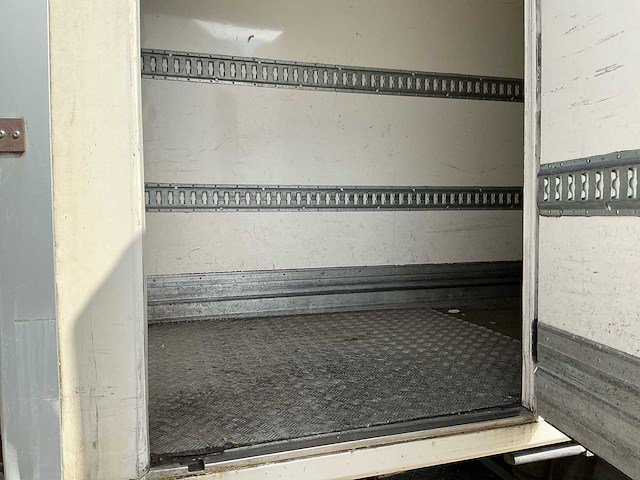 2012 volvo fl 240 4x2 koel-/vrieswagen carrier viento met dhollandia laadklep 1.500 kg - afbeelding 22 van  35
