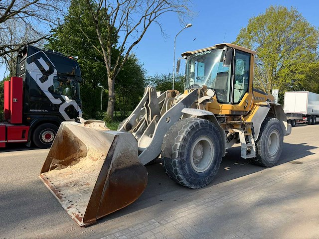 2012 volvo l60f shovel wiellader - afbeelding 1 van  26