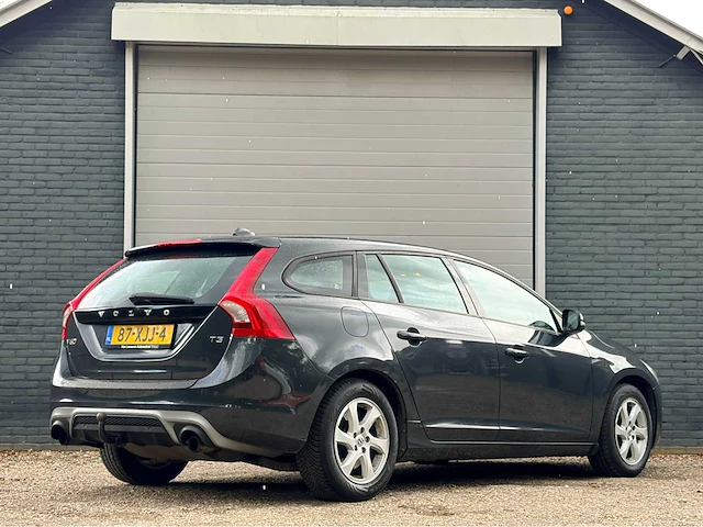 2012 volvo v60 1.6 t3 kinetic personenauto - afbeelding 10 van  15