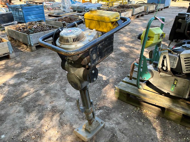 2012 wacker neuson bs30 trilstamper - afbeelding 3 van  6