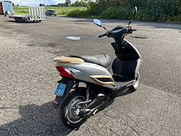 2012 yadea n/a e-scooter - afbeelding 3 van  5