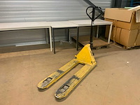 2012 yale hand hydraulische palletwagen - afbeelding 2 van  8