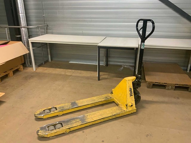 2012 yale hand hydraulische palletwagen - afbeelding 3 van  8